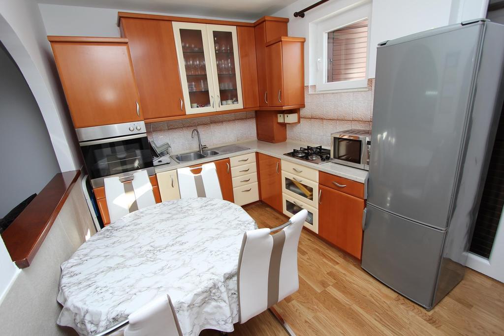 Apartment Ilinovic Rovinj Bagian luar foto