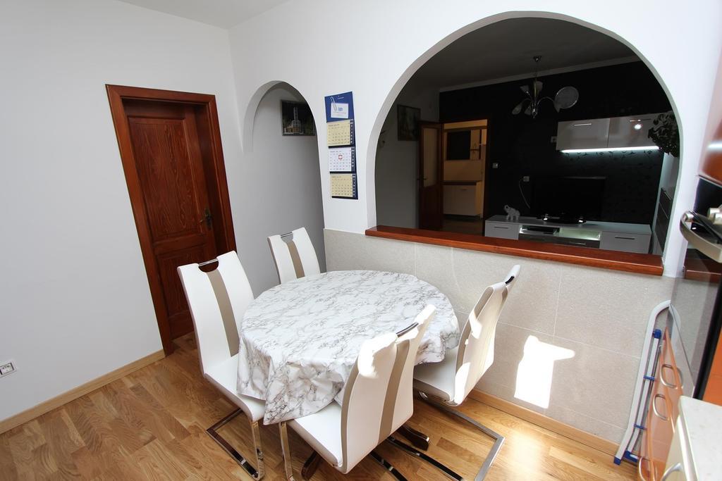 Apartment Ilinovic Rovinj Bagian luar foto