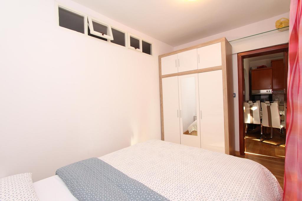 Apartment Ilinovic Rovinj Bagian luar foto